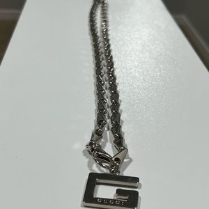 Silver Gucci chain